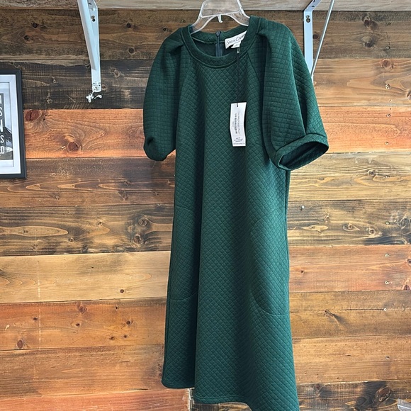 Sara Campbell Quilted Green dress - Picture 1 of 10